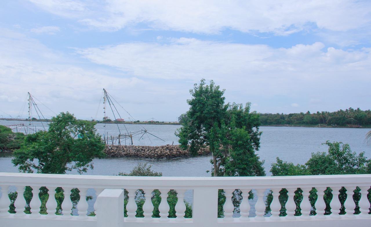 ホテルMuziris Harbour View Kochi エクステリア 写真